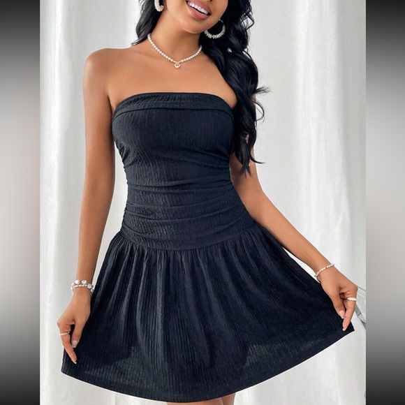 Black ruched drop waist mini dress - Picture 4 of 7